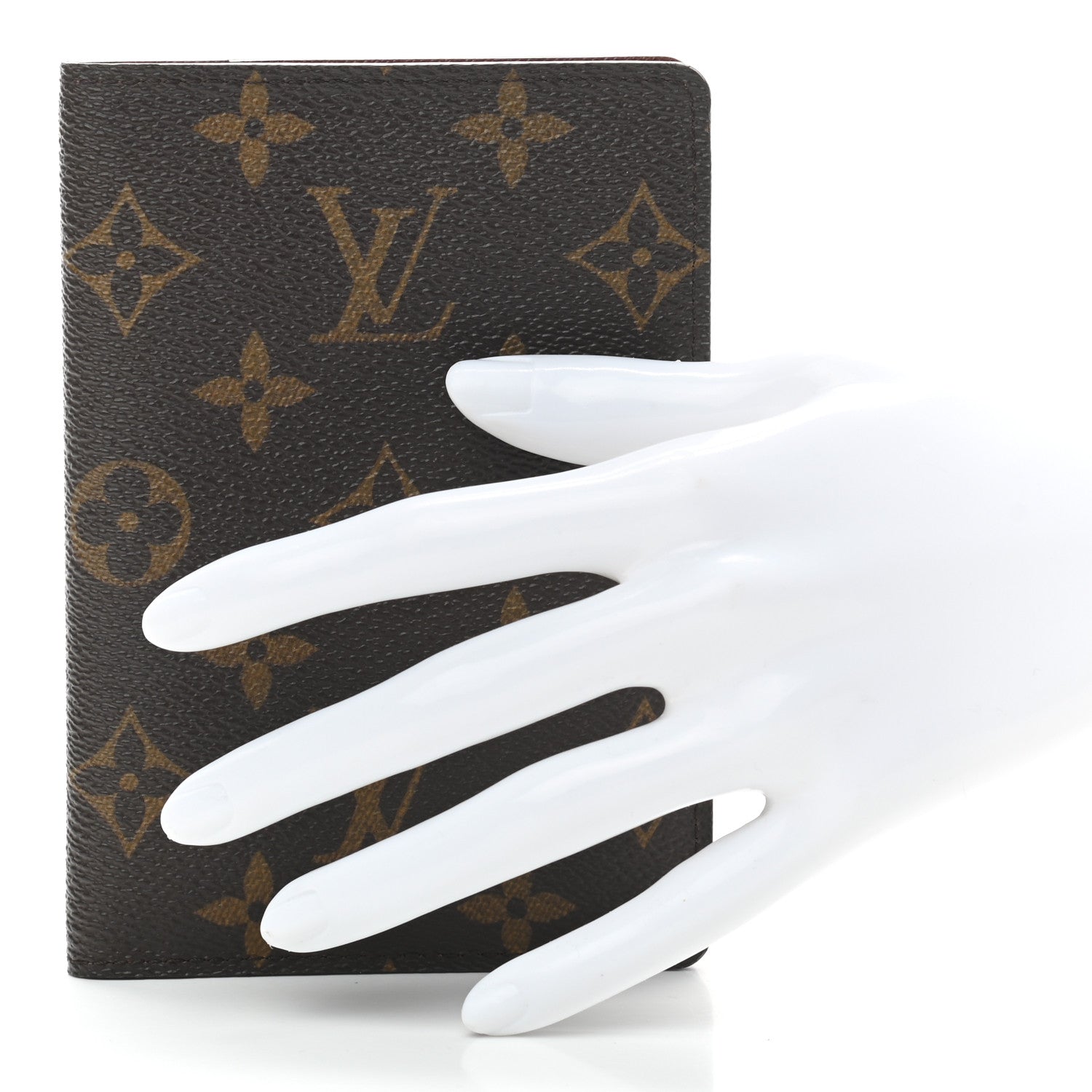 Louis Vuitton Monogram Passport Cover 2 of 6
