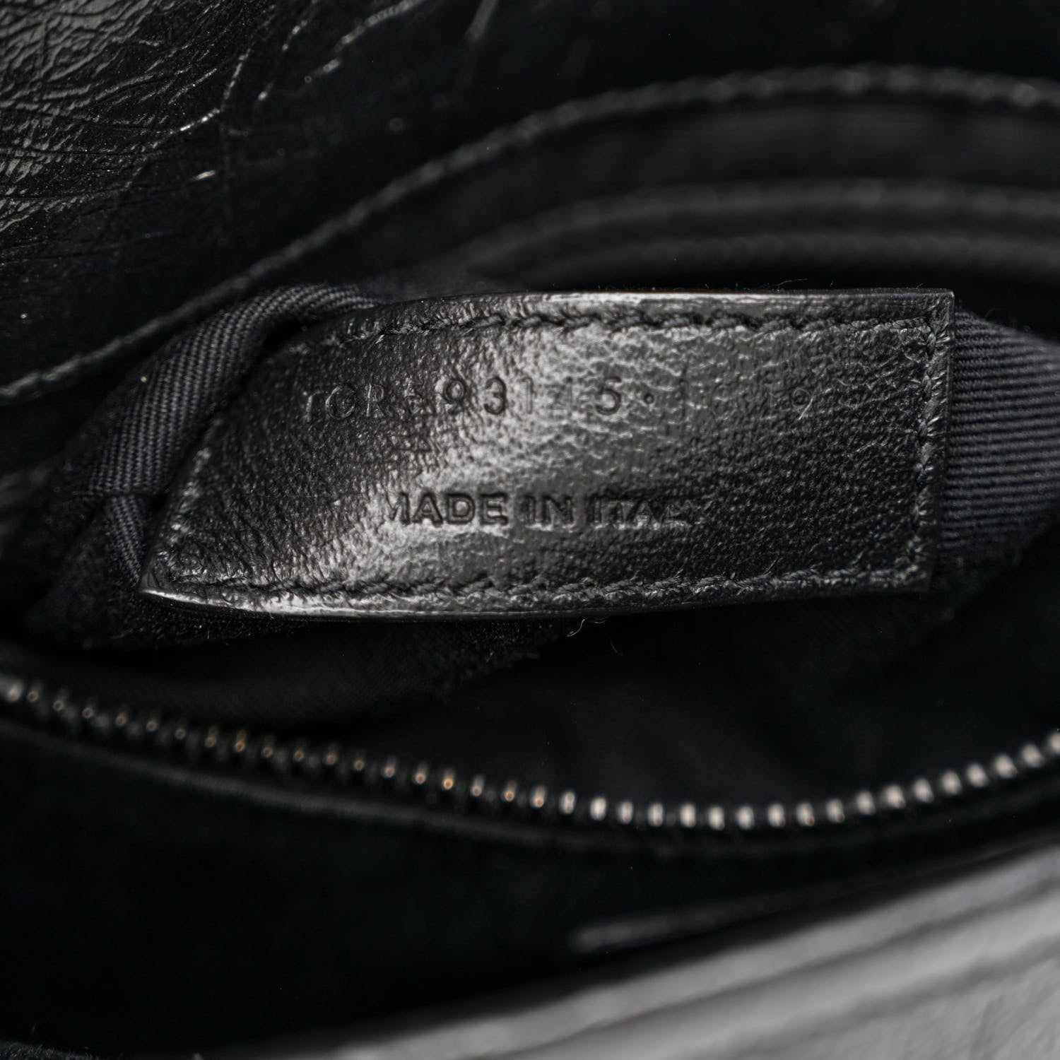 Saint Laurent Crinkled Calfskin Matelasse Monogram Niki Chain Wallet Black 7 of 10