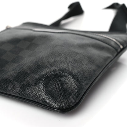 Louis Vuitton Damier Graphite Thomas 7 of 7
