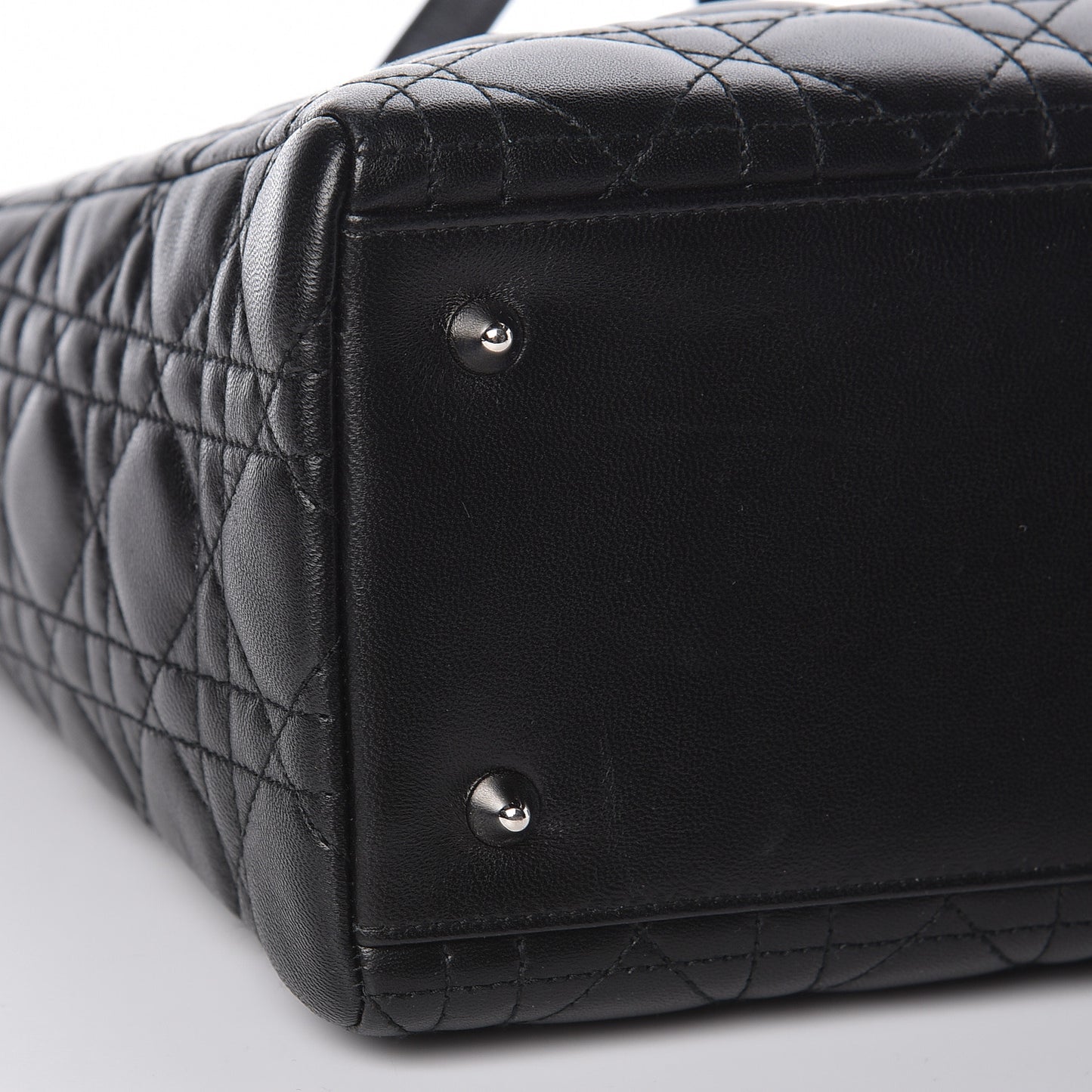 Lambskin Cannage Medium Lady Dior Black