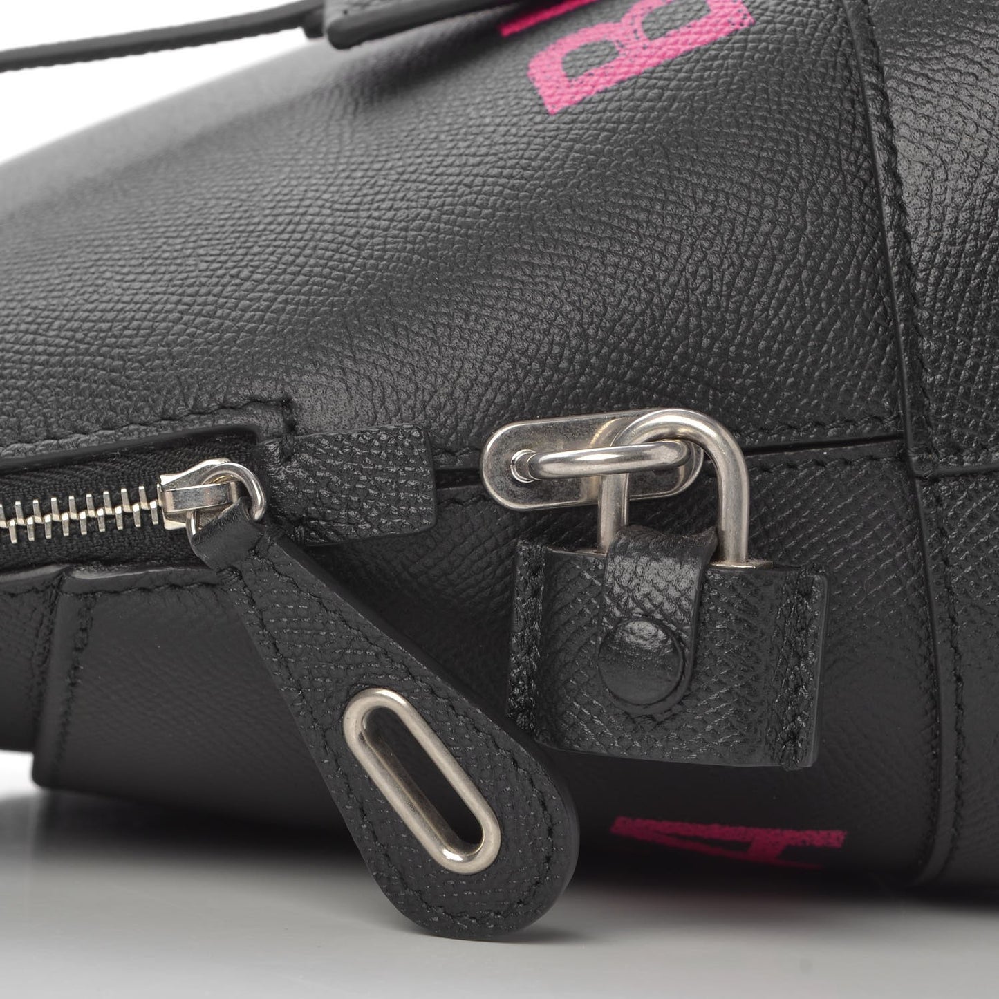 Signature Grained Calfskin Logo S Ville Top Handle Bag Black Rose Shocking