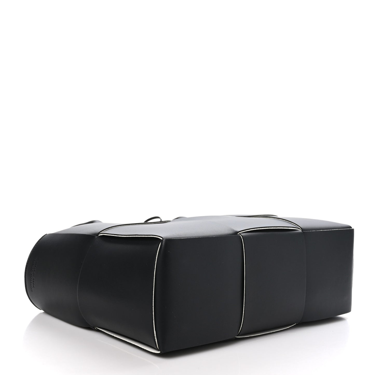 Nappa Maxi Intrecciato Medium Arco Tote Black White