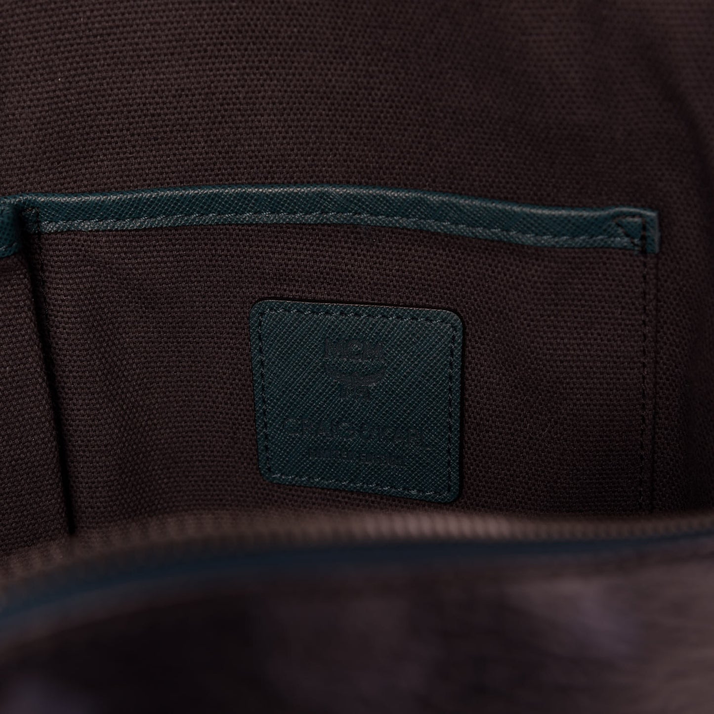 Wrinkled Visetos Small Craig & Karl Beyond Snowdome Backpack Black