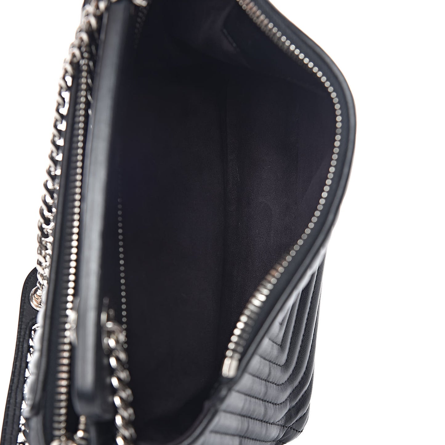 Shiny Nappa Trapuntata Chain Small DotCom Click Chain Satchel Black