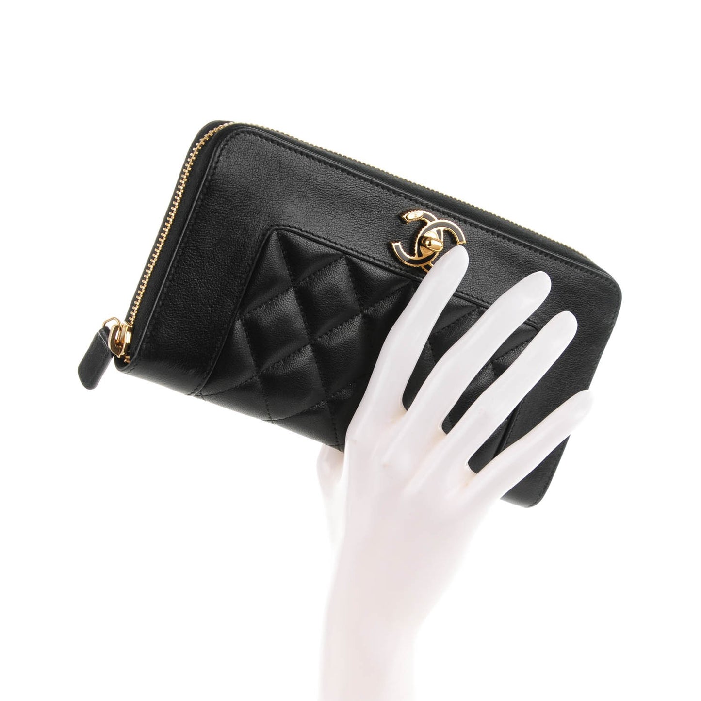 Sheepskin Quilted Mademoiselle Vintage Zip Around Wallet Black
