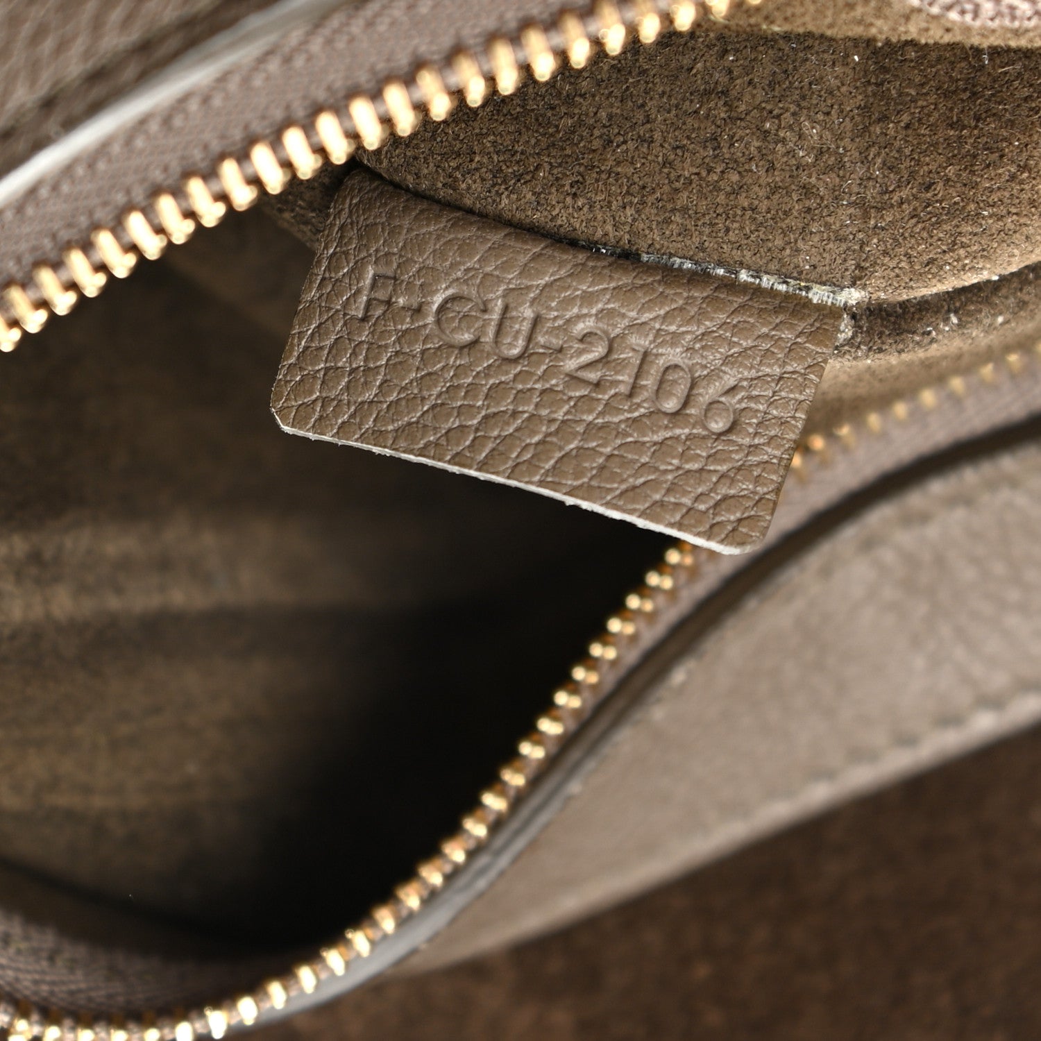 Celine Soft Grained Calfskin Medium Belt Cabas Phantom Taupe 8 of 18
