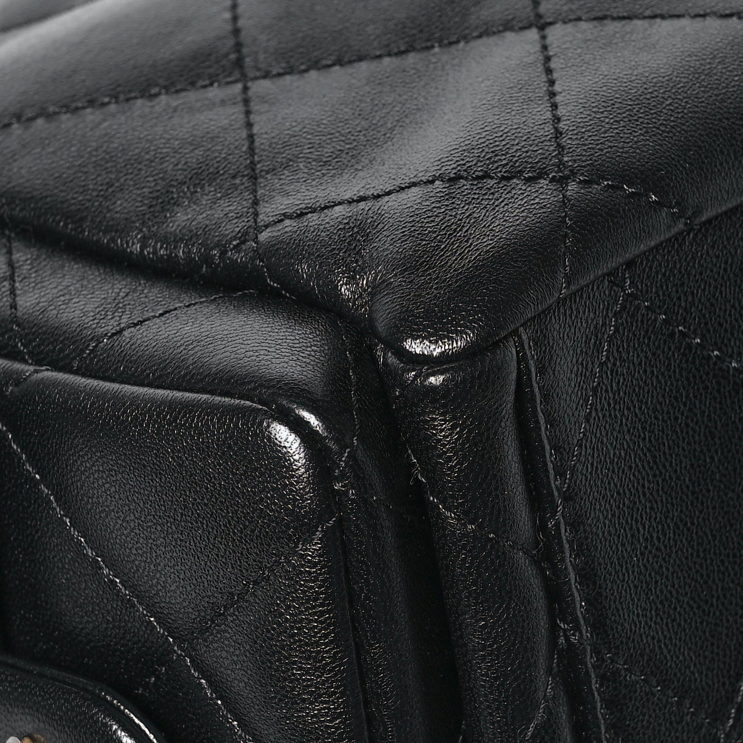 Shiny Lambskin Quilted Trendy Pockets Hobo Black