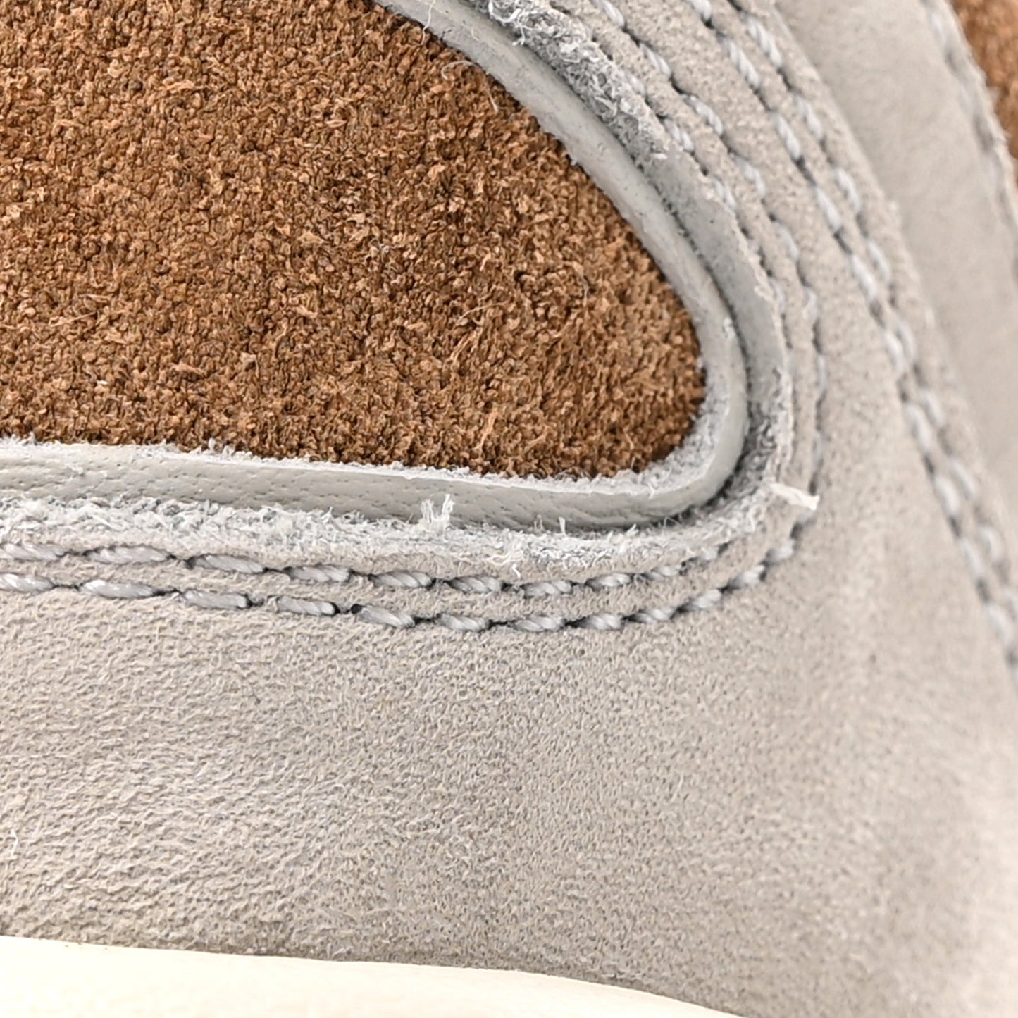 Technical Knit Fabric Suede Calfskin Mens Gucci Run Sneakers 35.5 Light Grey Brown