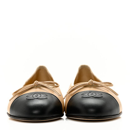 Chanel Lambskin Cap Toe CC Ballerina Flats 37.5 Beige Black 2 of 13