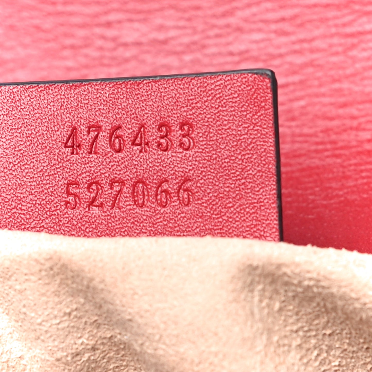 Calfskin Matelasse Super Mini GG Marmont Shoulder Bag Hibiscus Red