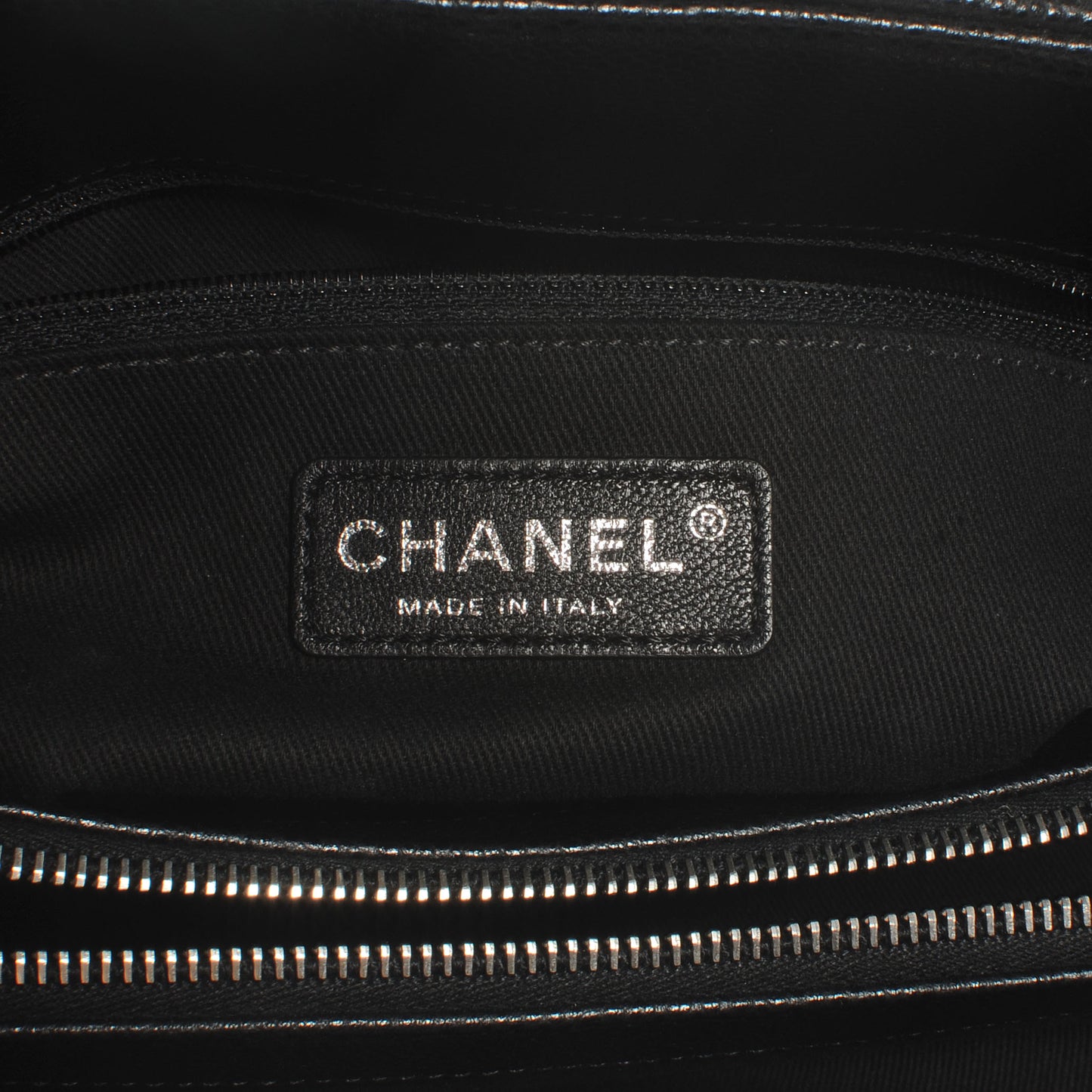 Caviar CC Timeless Tote Black