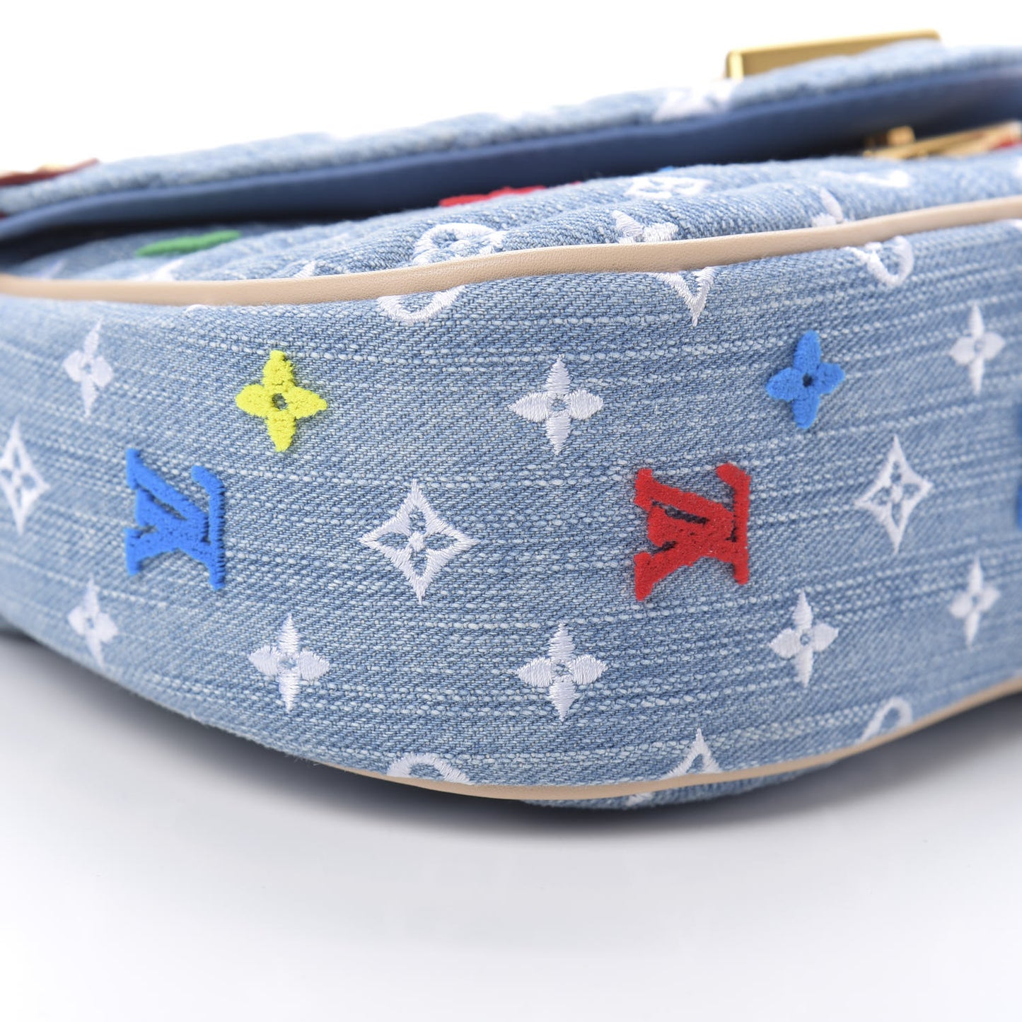 Embroidered Monogram Denim New Wave Chain MM