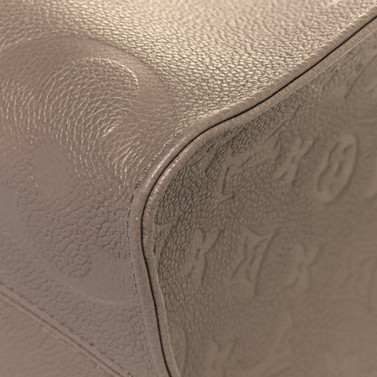 Louis Vuitton Empreinte Monogram Giant Onthego MM Tourterelle 11 of 12