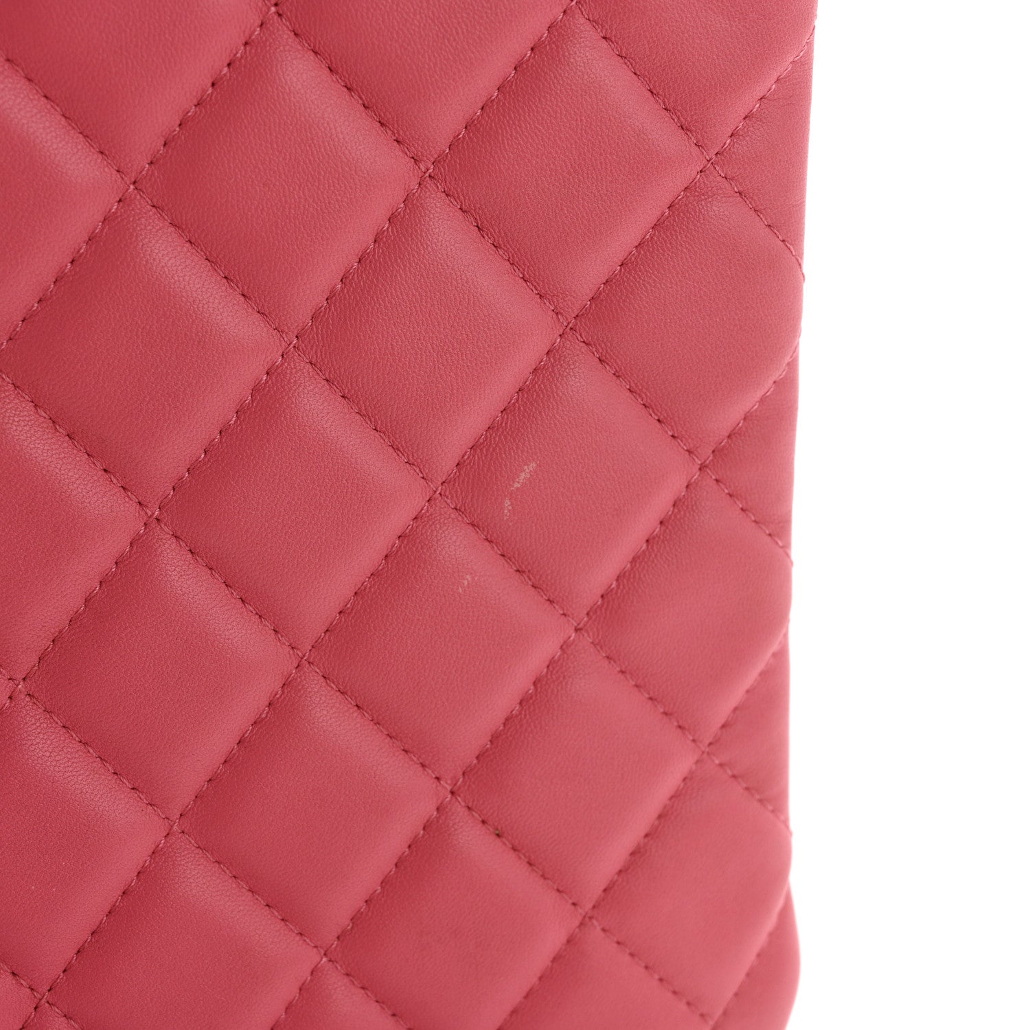 Chanel Lambskin Quilted Medium Casino Beauty CC Cosmetic Case Fuchsia 13 of 14