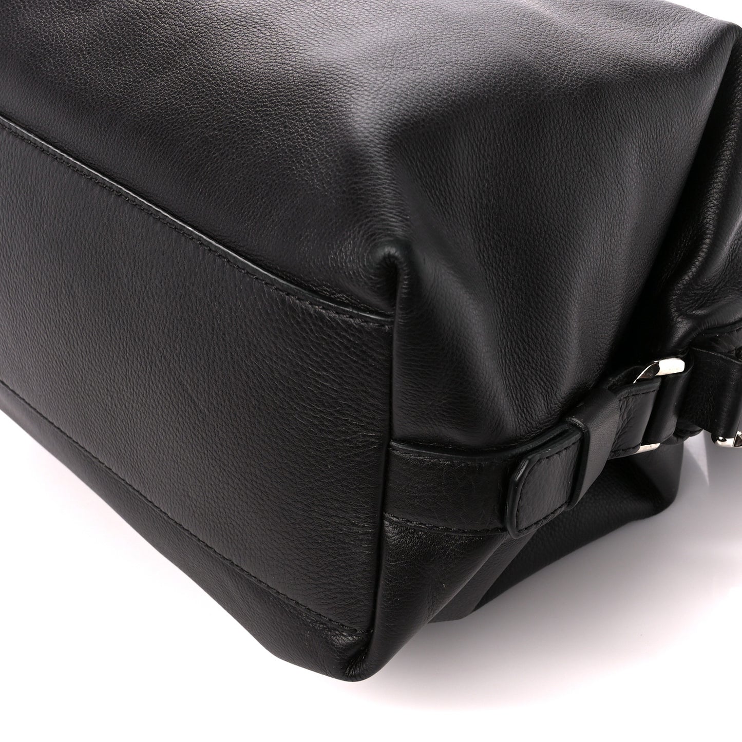 Waxy Grained Calfskin Medium Nightingale Black