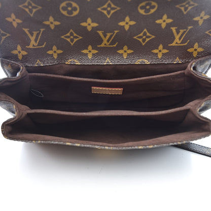 Louis Vuitton Monogram Pochette Metis 5 of 11
