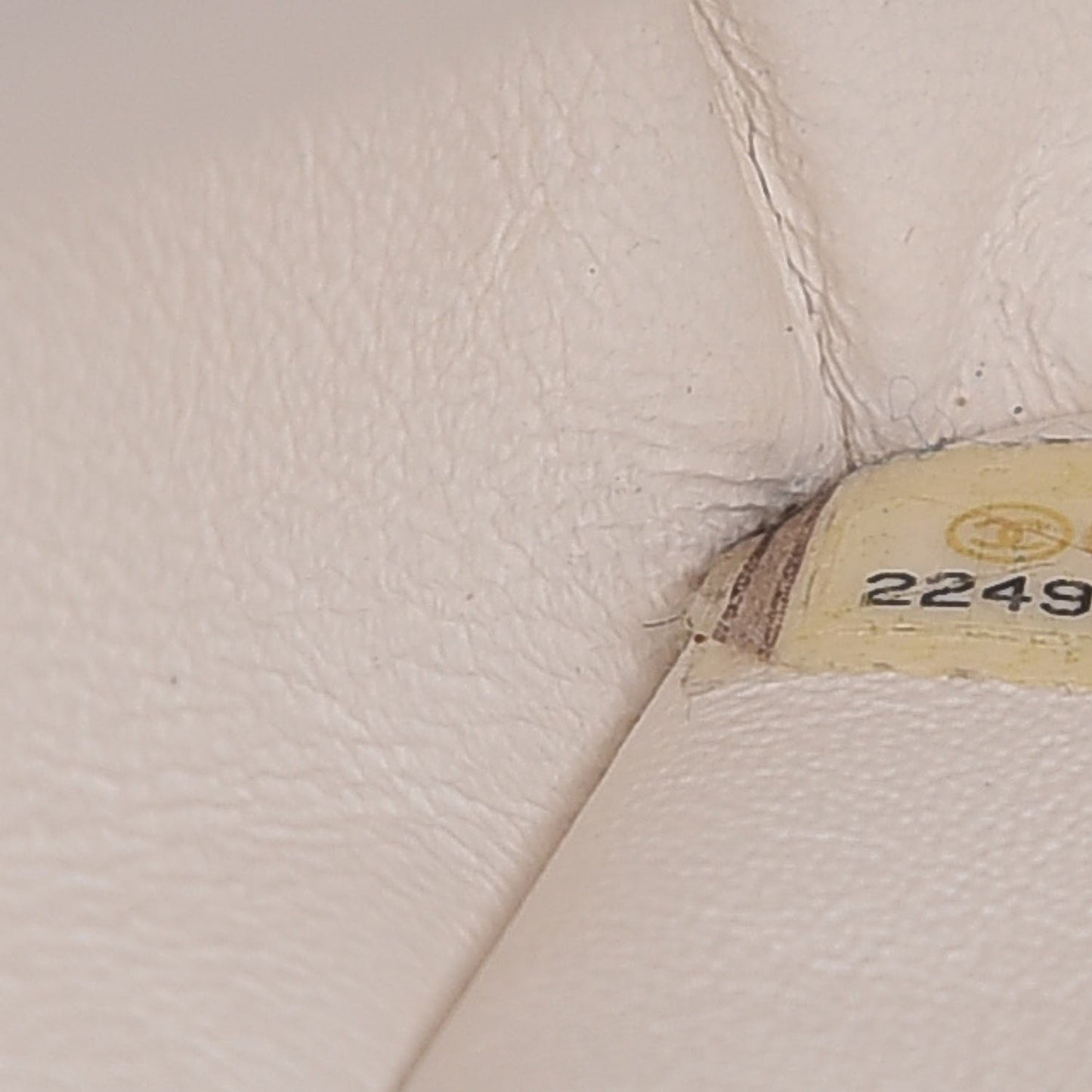 Tweed Zip Tote White Black