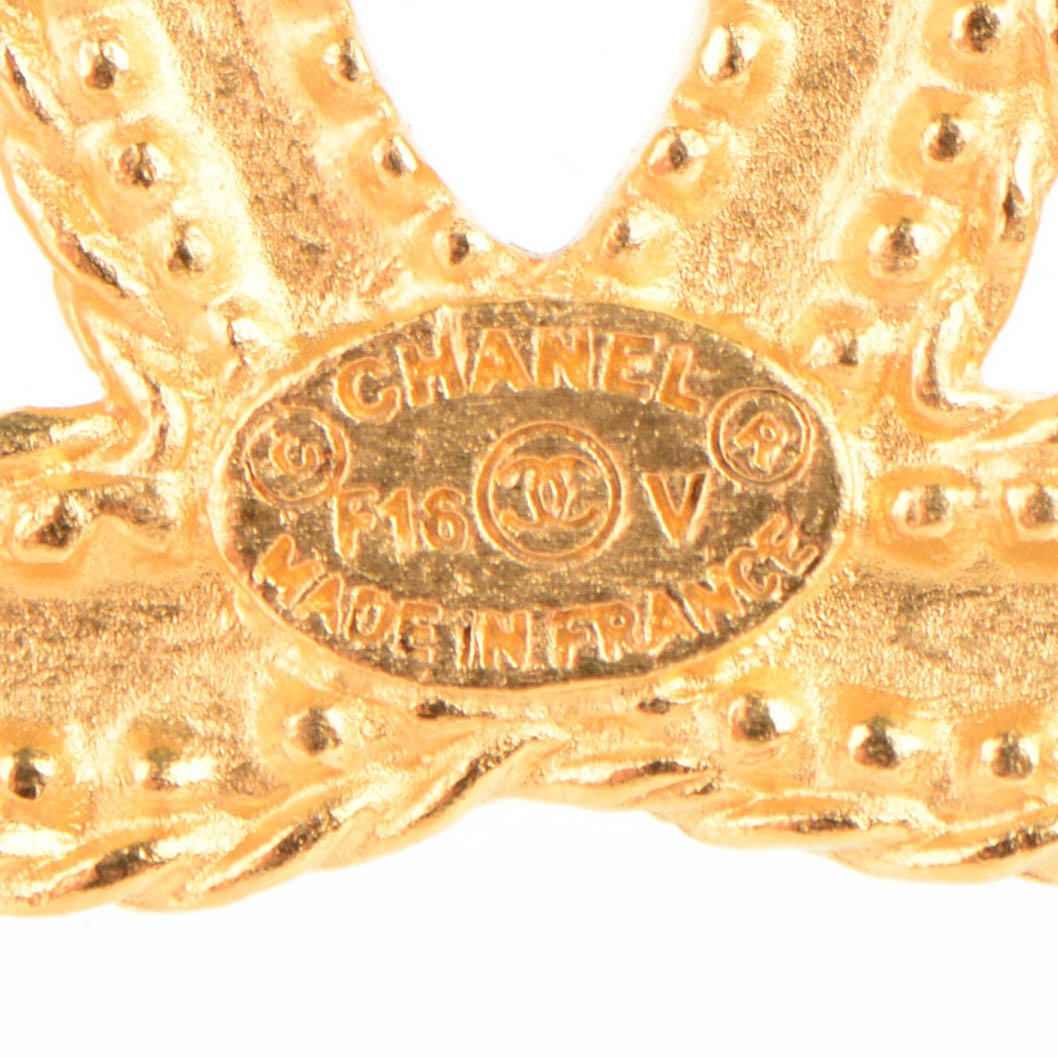 Chanel CC Drop Earrings Gold 3 of 3
