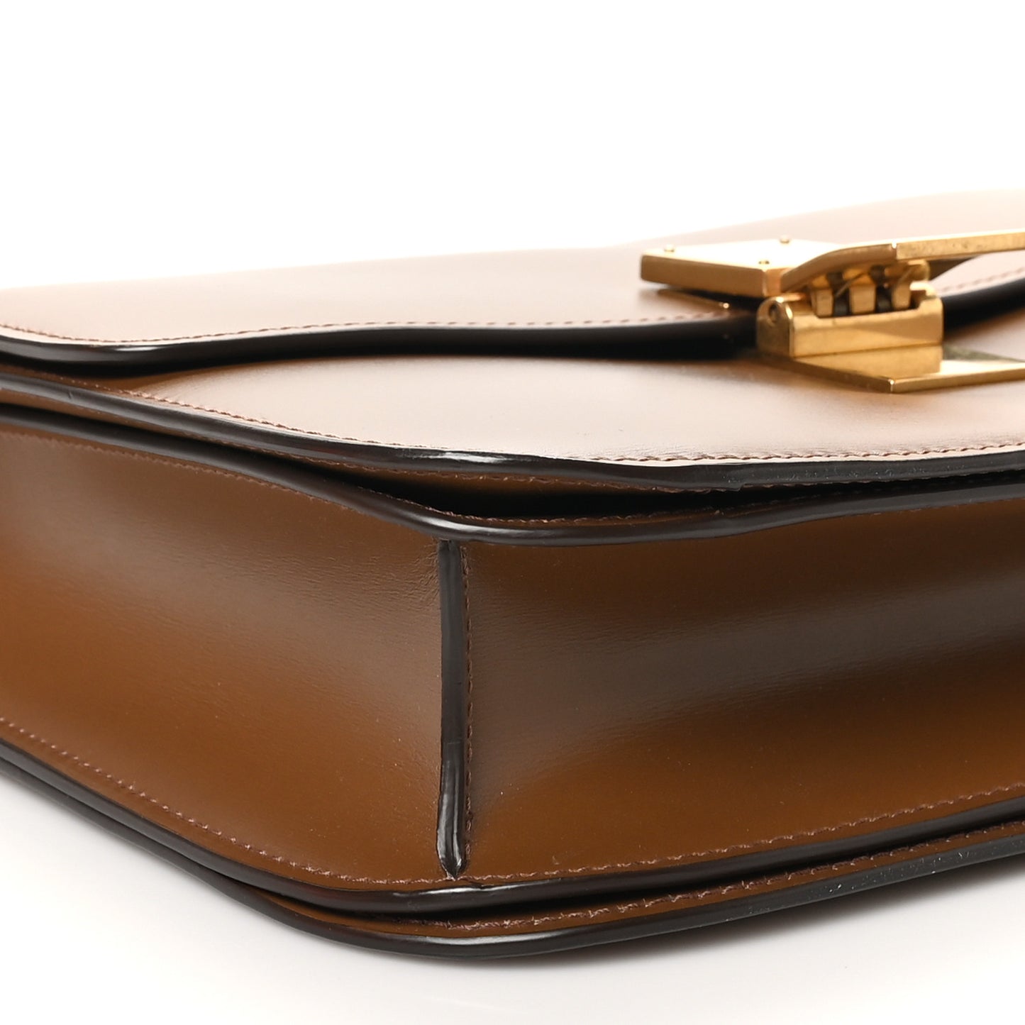 Box Calfskin Medium Classic Box Flap Bag Camel
