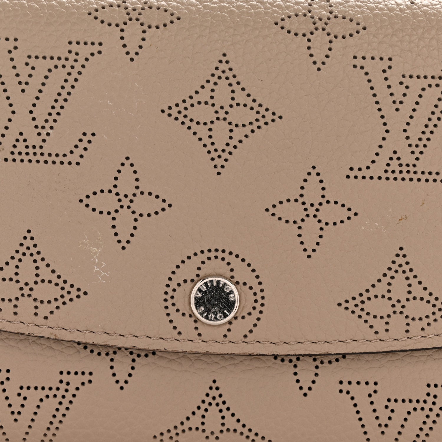 Louis Vuitton Mahina Iris Wallet NM Galet 9 of 10