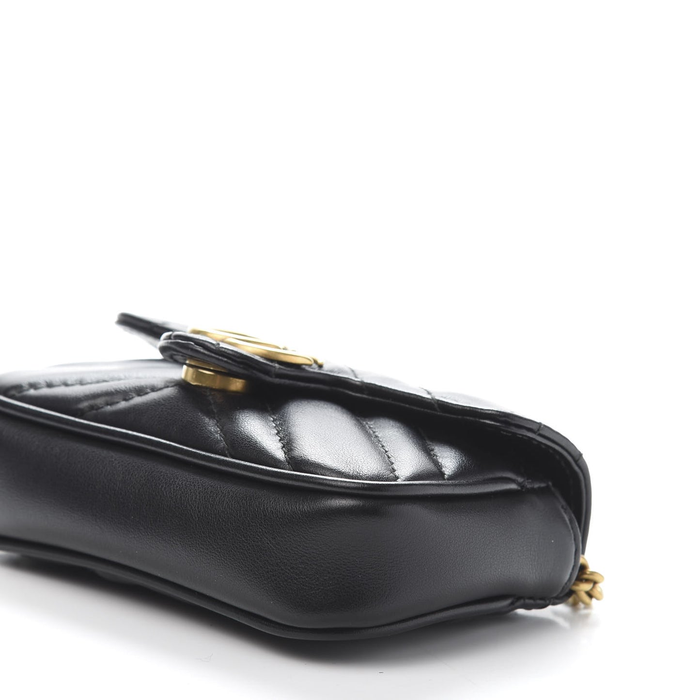 Calfskin Matelasse GG Marmont 2.0 Coin Purse On A Chain Black