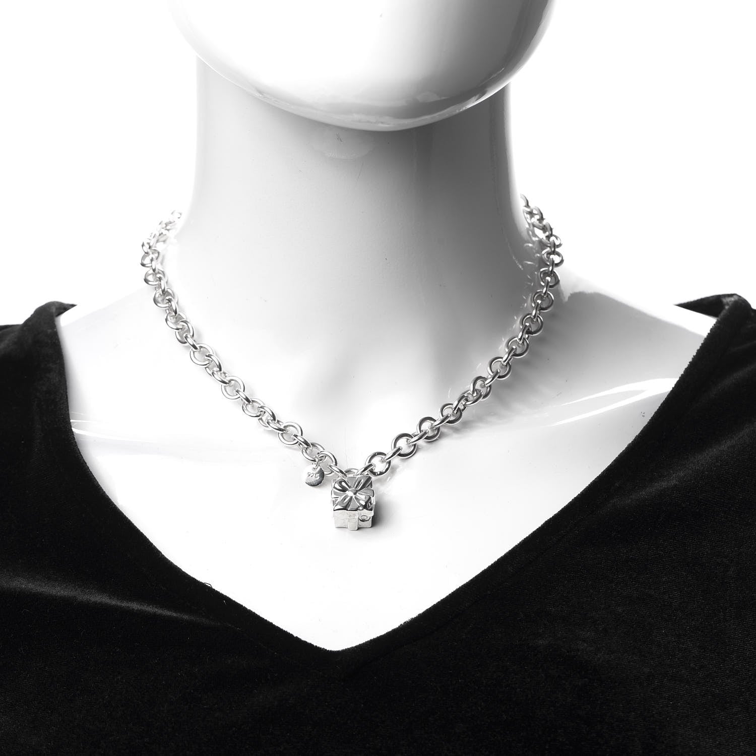 Tiffany Sterling Silver Gift Box Charm Choker Necklace 2 of 8