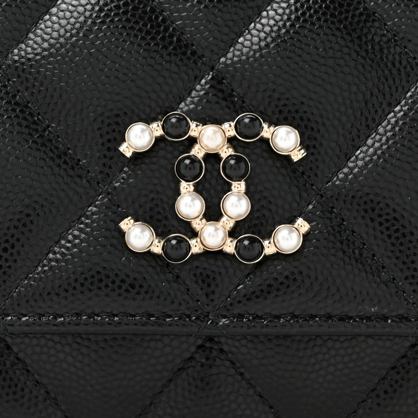 Caviar Quilted Pearl Coco Candy Wallet Black
