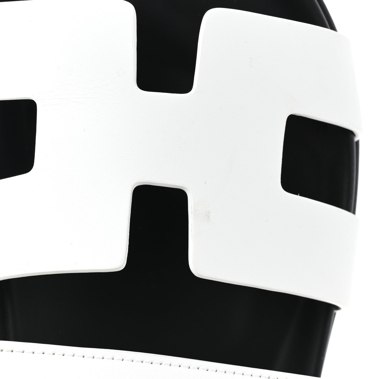 Calfskin Womens Chypre Sandals 38 White
