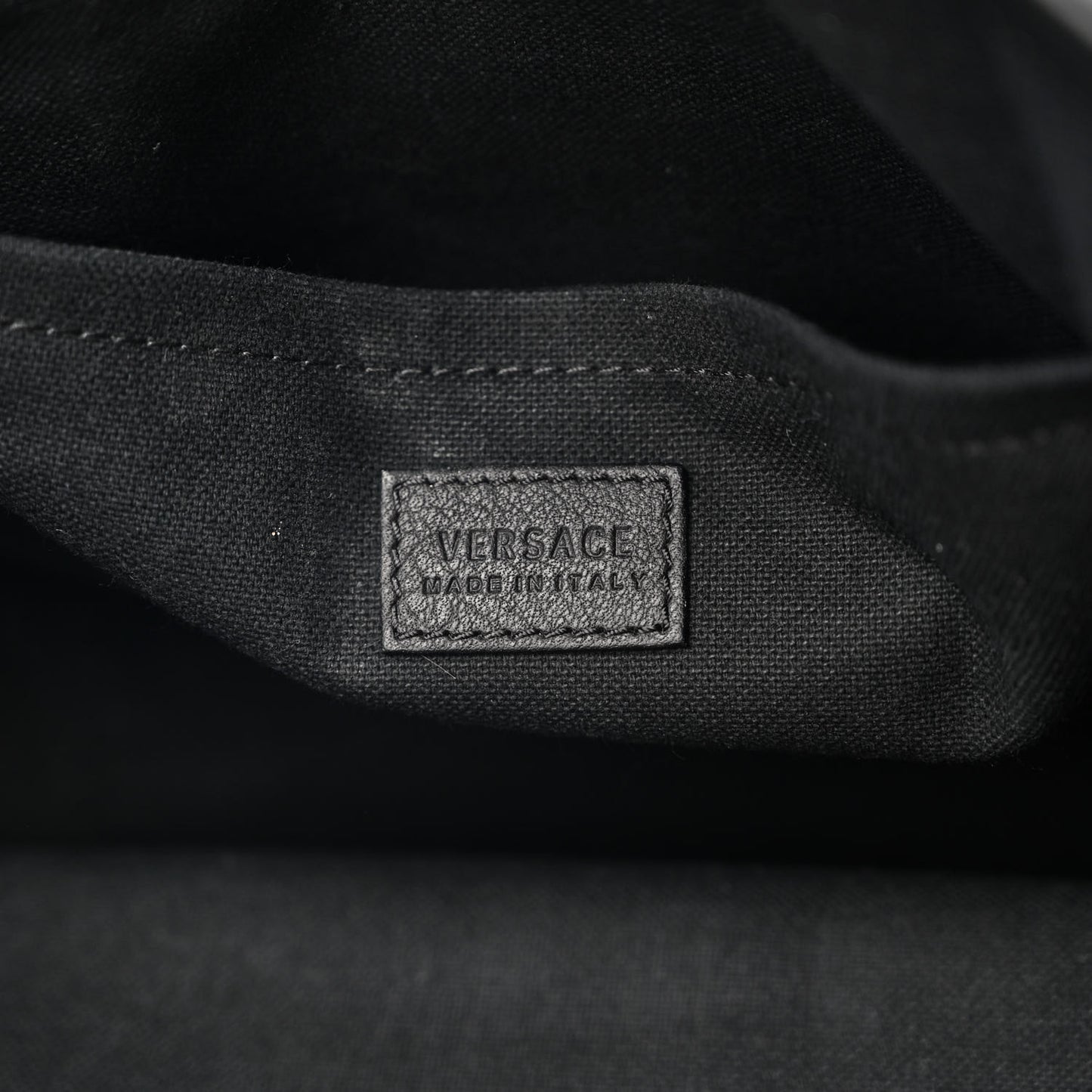 Grained Calfskin La Medusa Shopping Tote Black