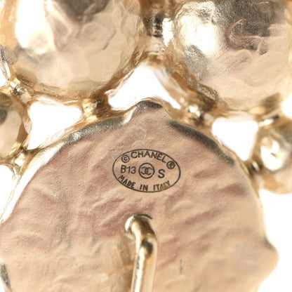 Chanel Pearl CC Brooch Gold 4 of 5