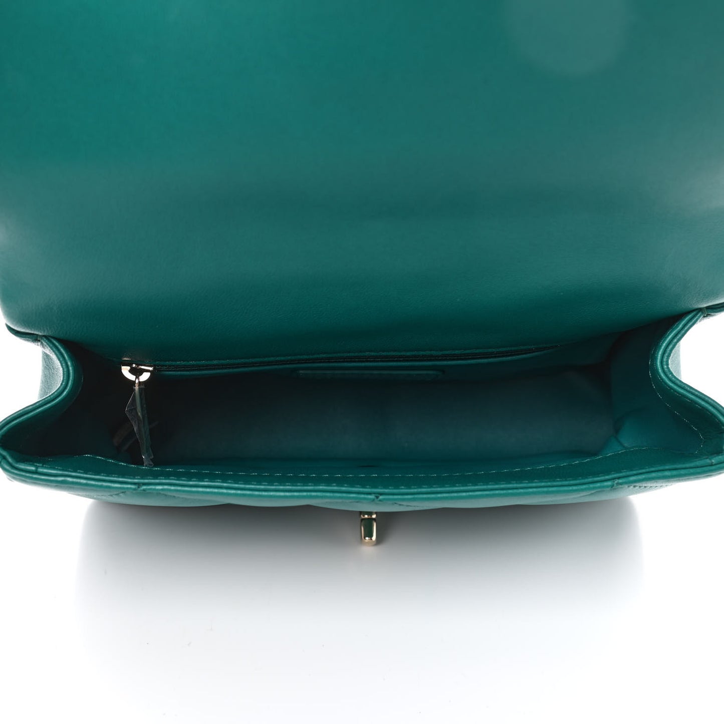Lambskin Quilted Small Easy Carry Flap Green