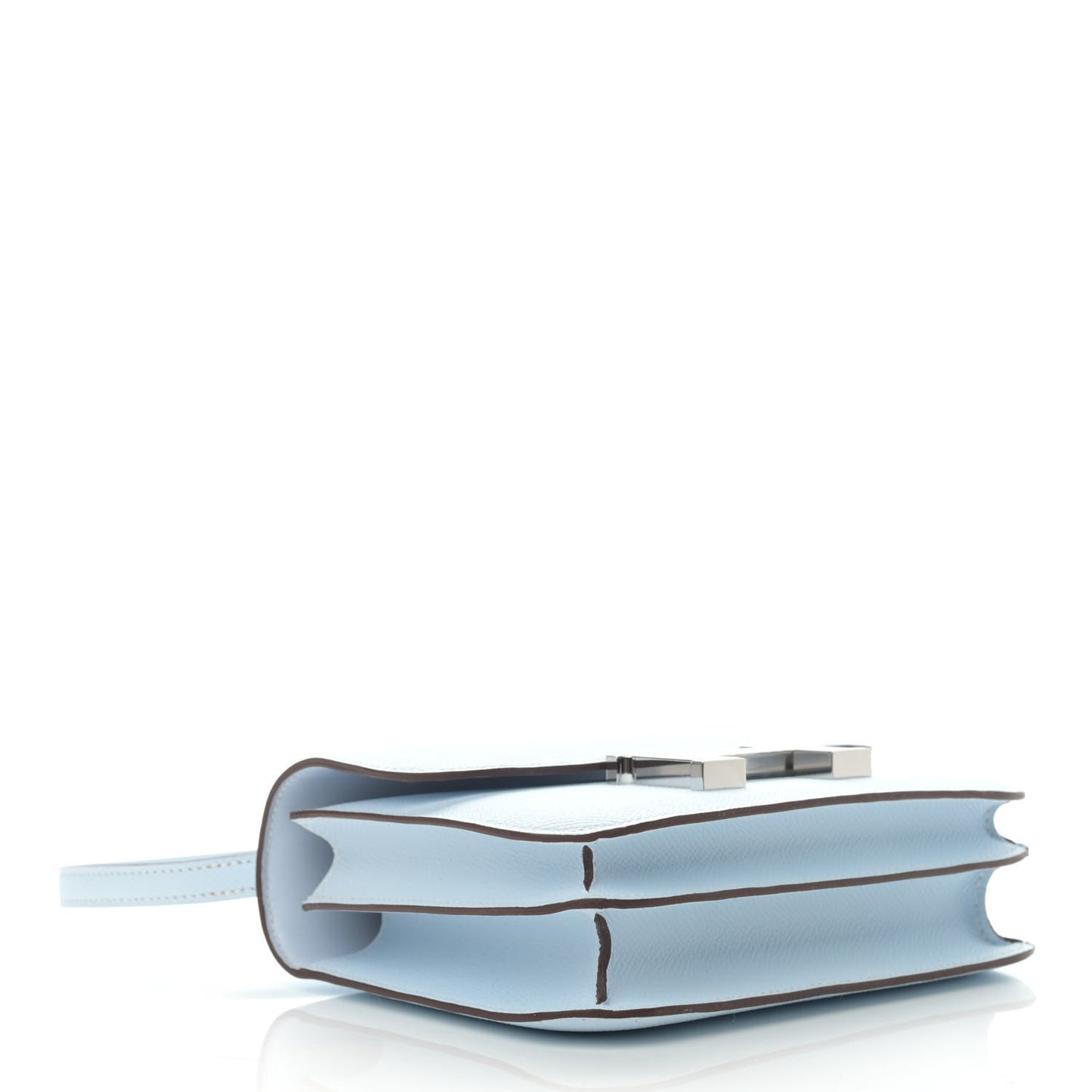 Epsom Constance 18 Bleu Brume