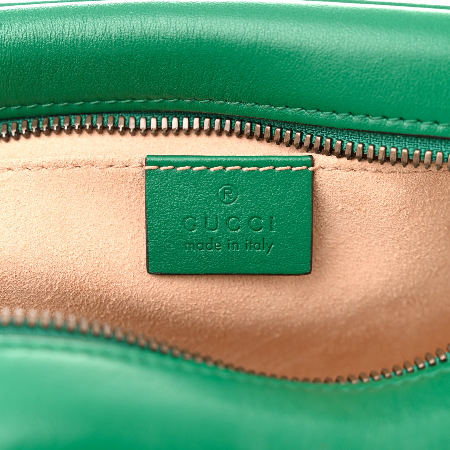 Calfskin Matelasse Small GG Marmont Chain Shoulder Bag Emerald Green