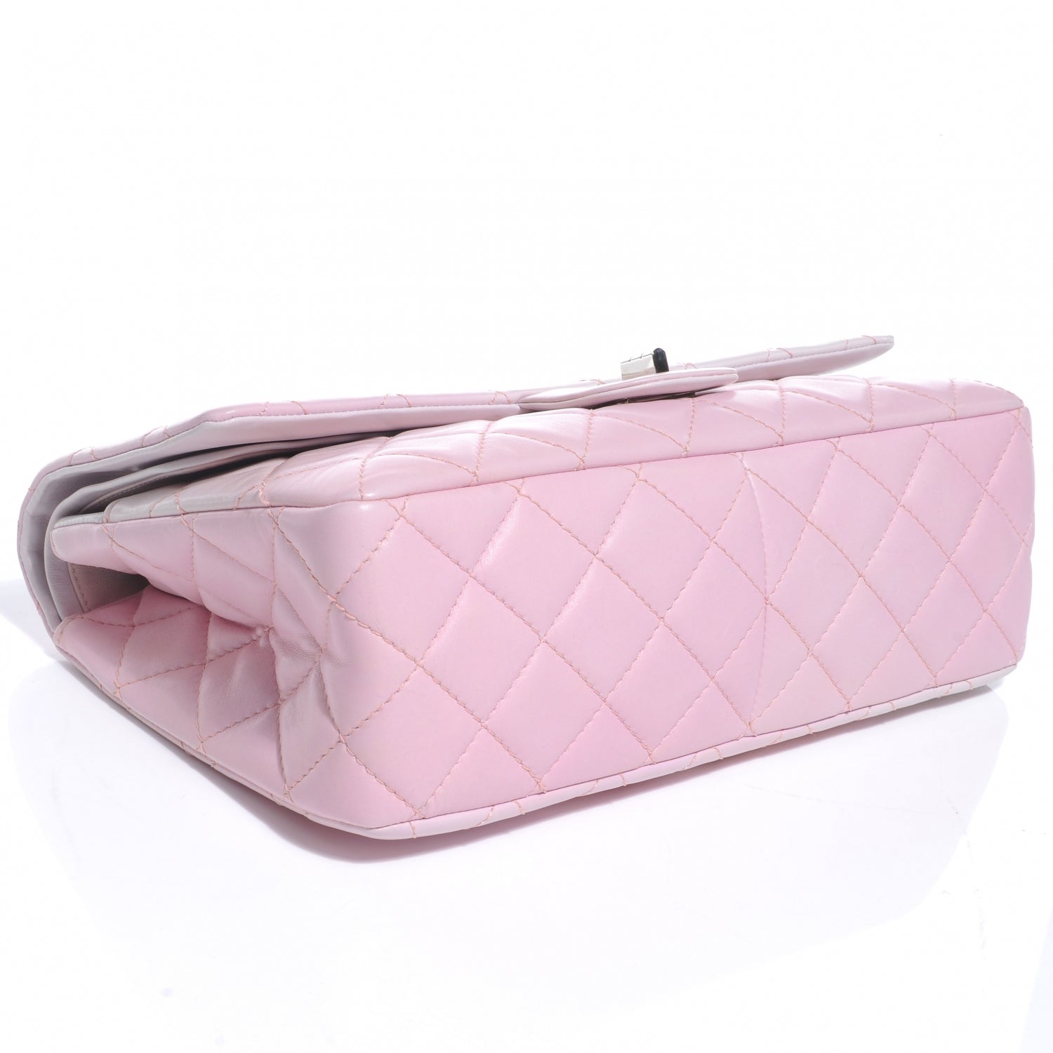 Chanel Lambskin 2.55 Reissue 226 Pink Degrade 4 of 10