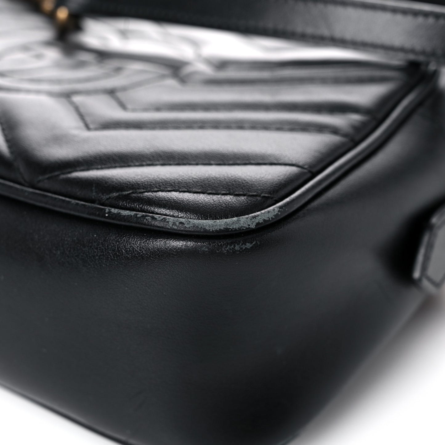 Calfskin Matelasse Small GG Marmont Chain Shoulder Bag Black