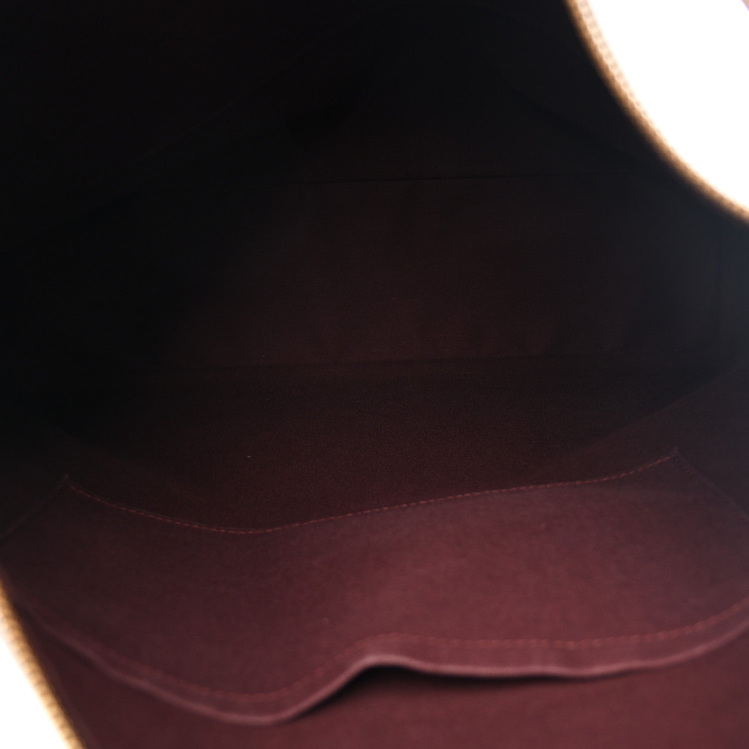 Louis Vuitton Monogram Berri MM 5 of 10