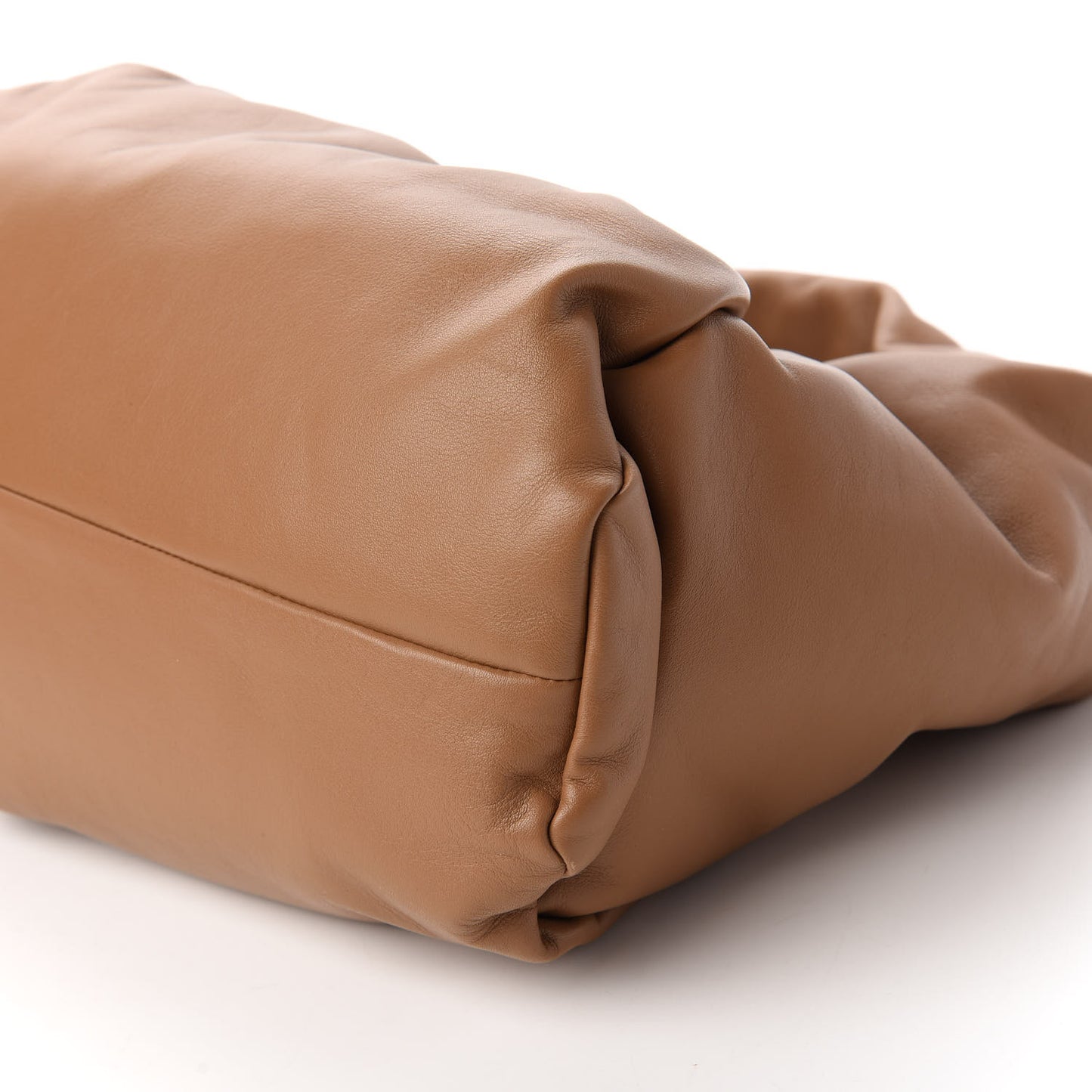 Smooth Butter Calfskin Small The Shoulder Pouch Cammello