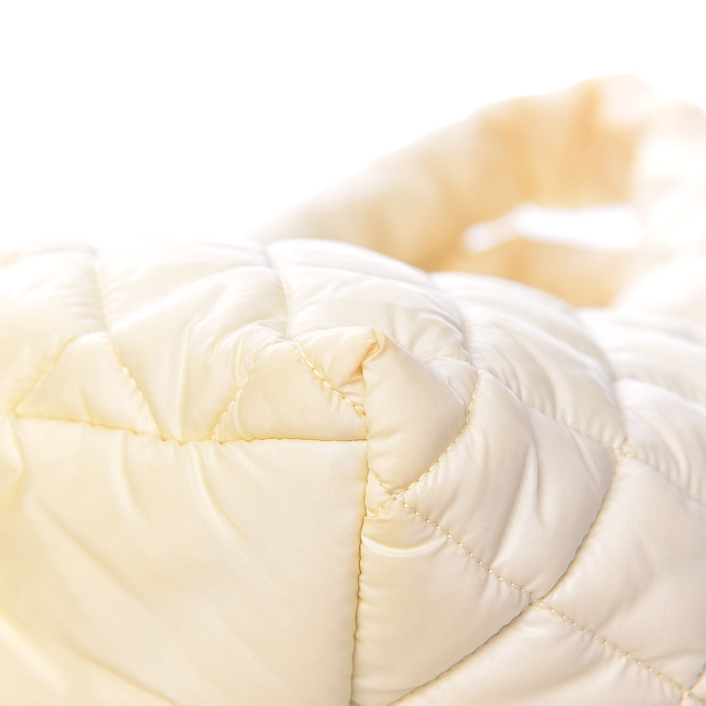 Nylon Quilted Small Coco Cocoon Reversible Tote White
