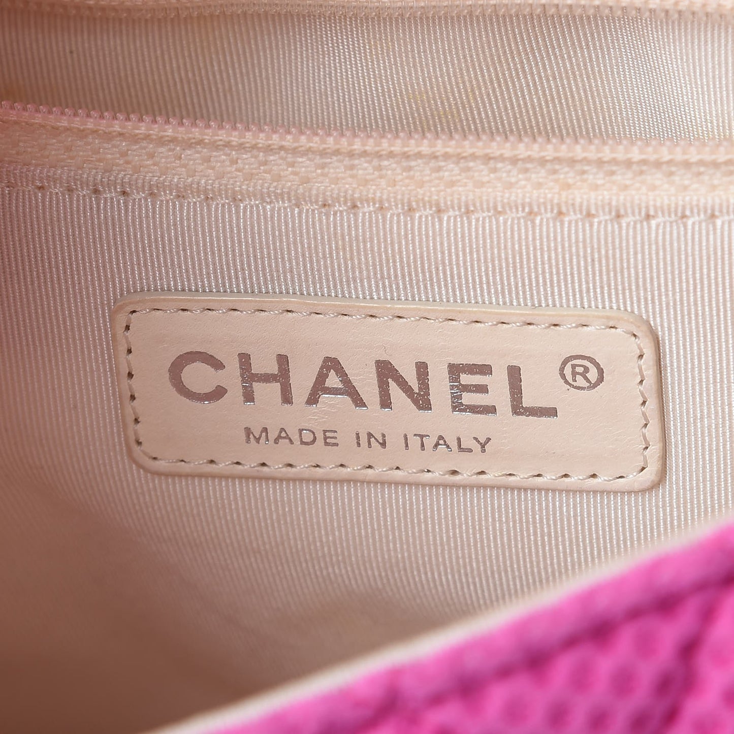 Neoprene Quilted Medium Single Flap Pink