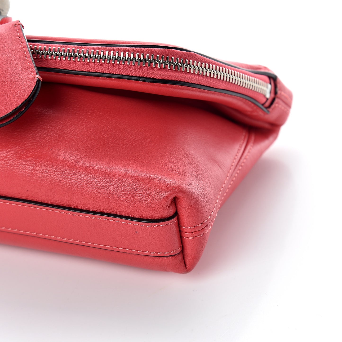 Nappa Padlock Skull Clutch Red
