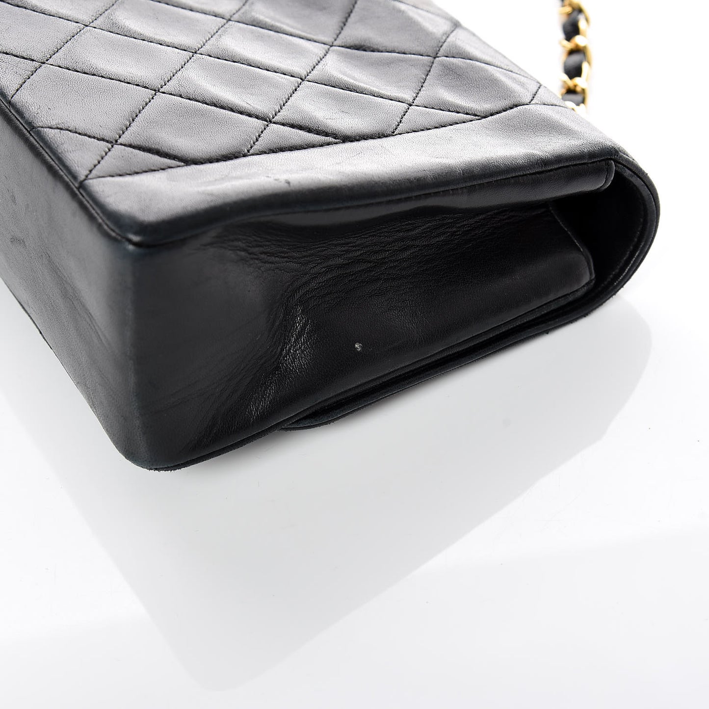 Lambskin Quilted Medium Single Flap Black