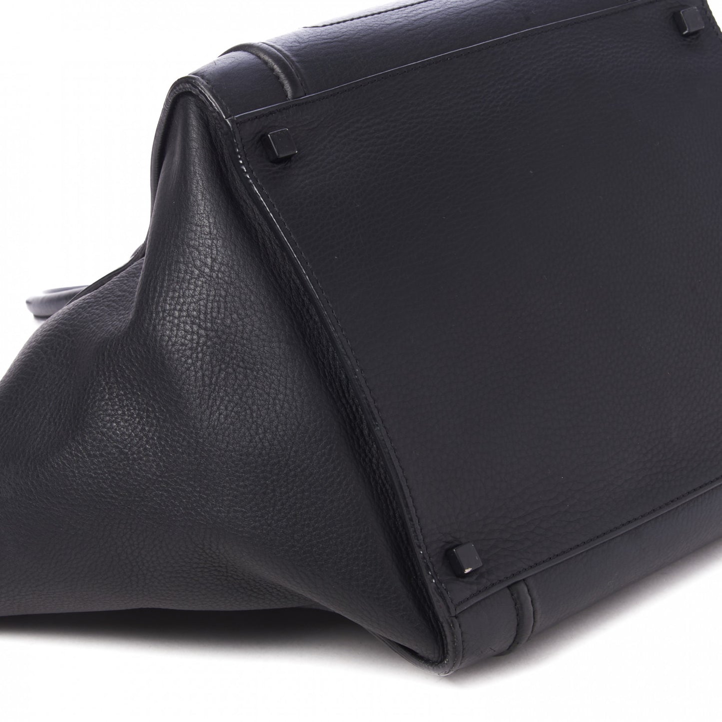 Grained Calfskin Medium Phantom Luggage Black