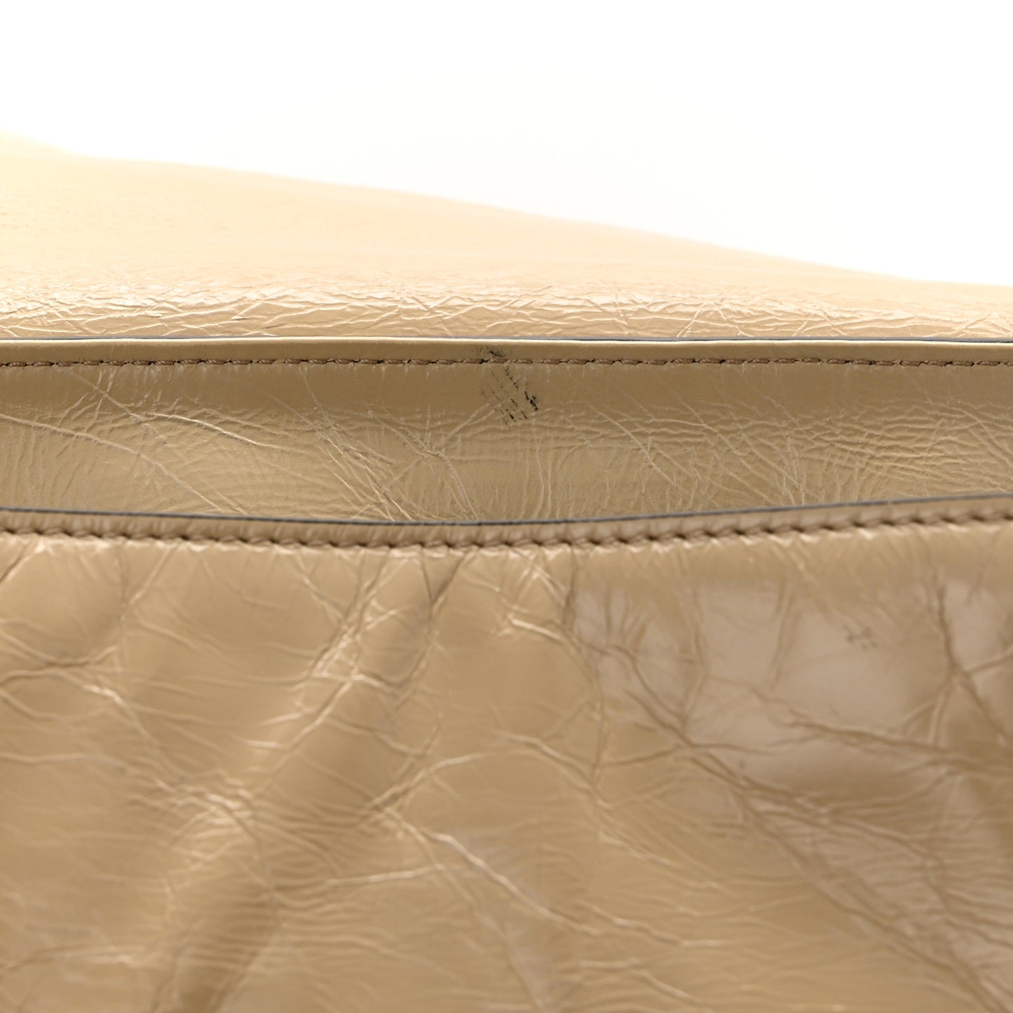 Creased Patent Calfskin Medium ID Flap Dune