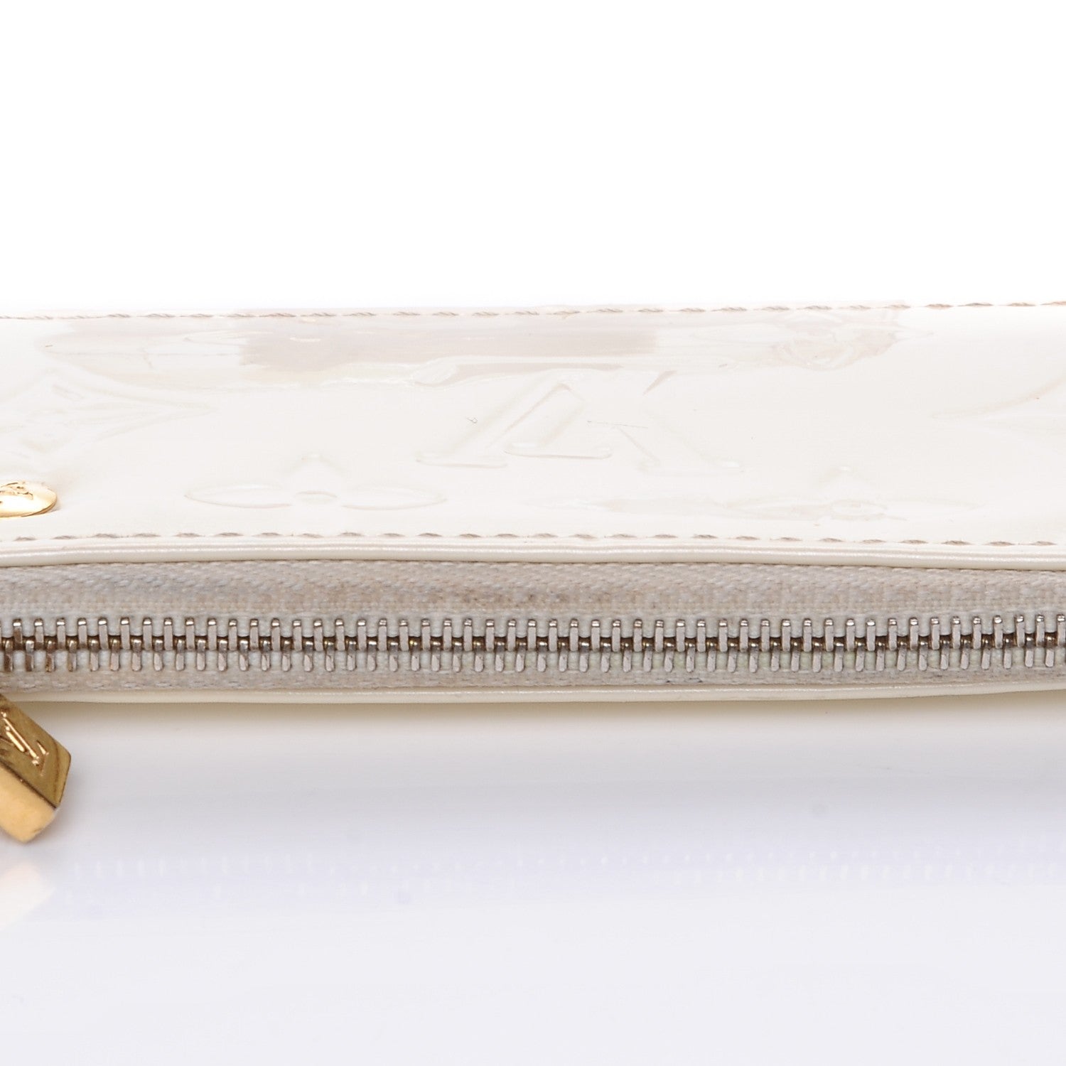 Louis Vuitton Vernis Key Pouch Perle 9 of 9