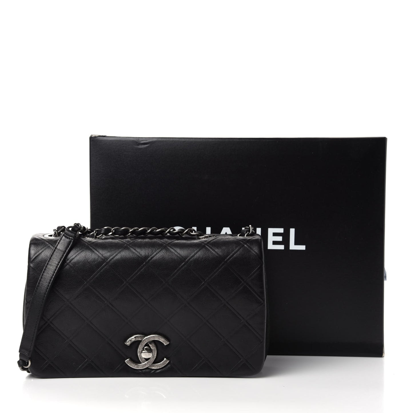 Calfskin Diamond Embossed New Chic Flap Black