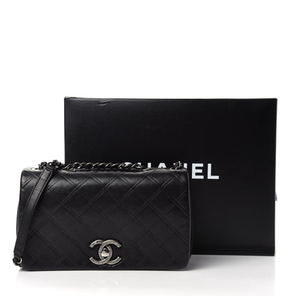Chanel Calfskin Diamond Embossed New Chic Flap Black 11 of 11