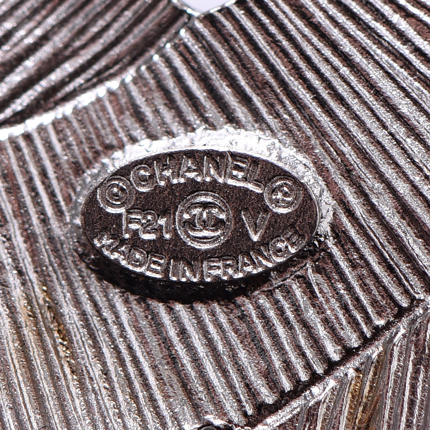 Chanel Baguette Crystal CC Brooch Silver 4 of 4