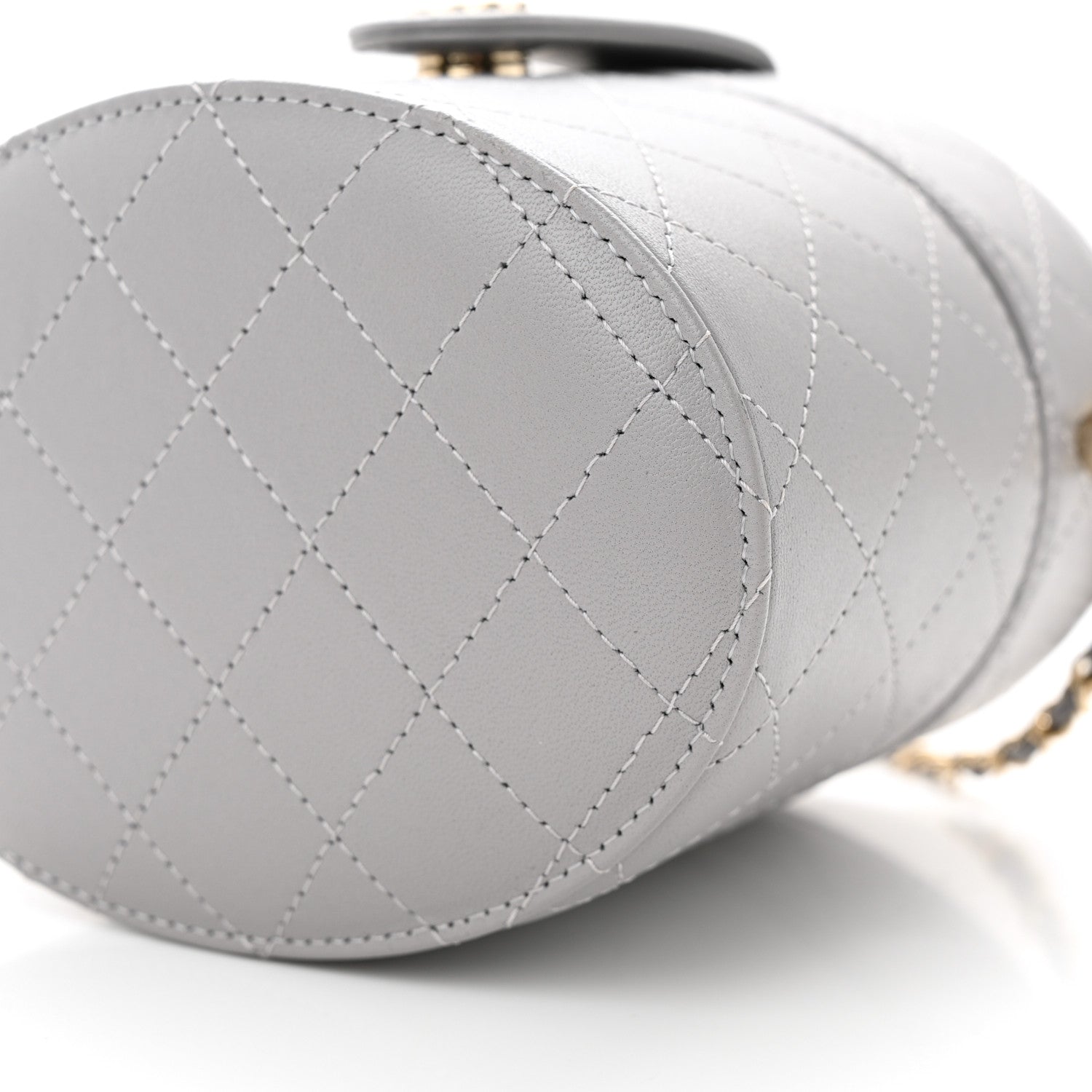 Chanel Lambskin Quilted Round Mini Vanity Case With Chain Case With Chain Grey 9 of 10