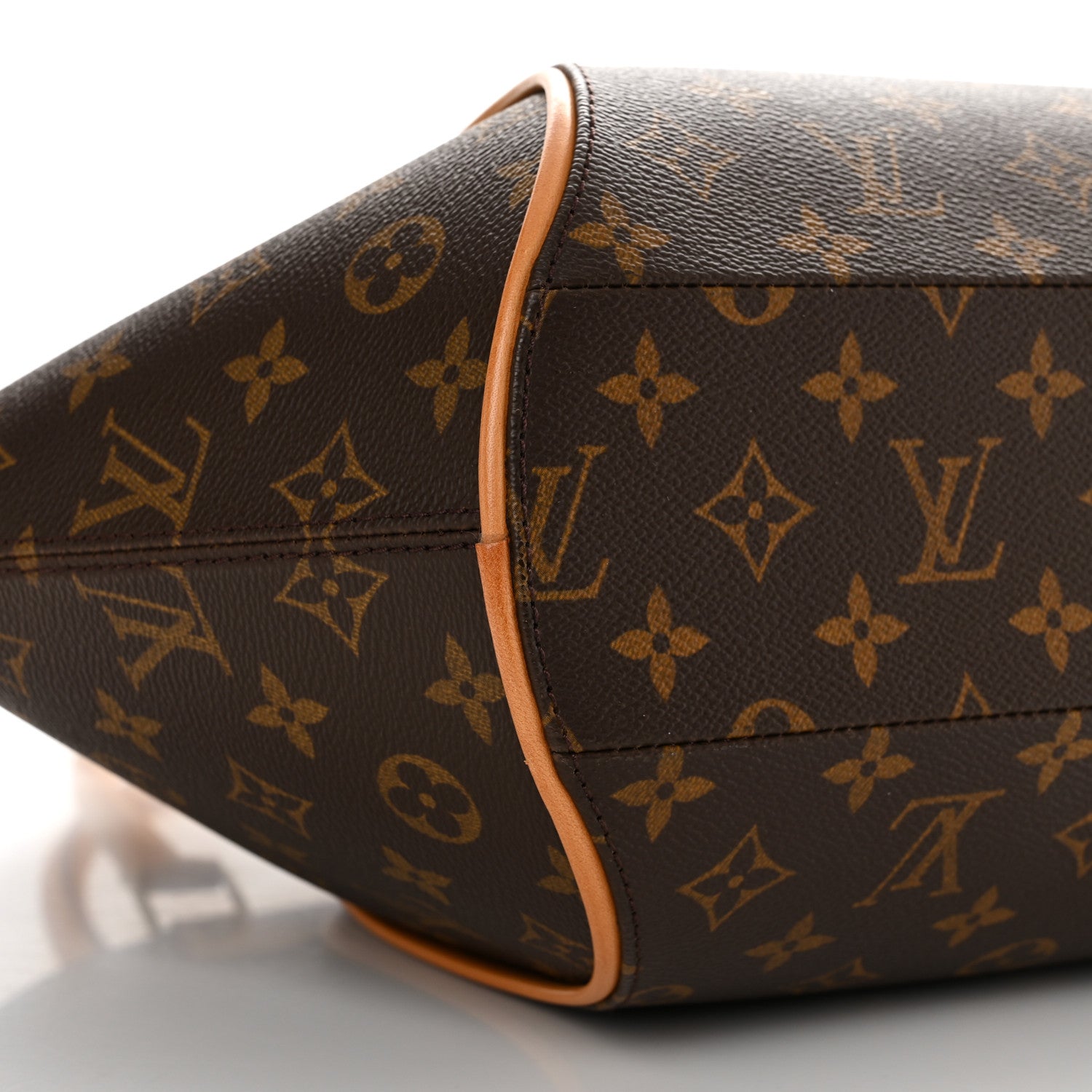 Louis Vuitton Monogram Ellipse MM 10 of 10