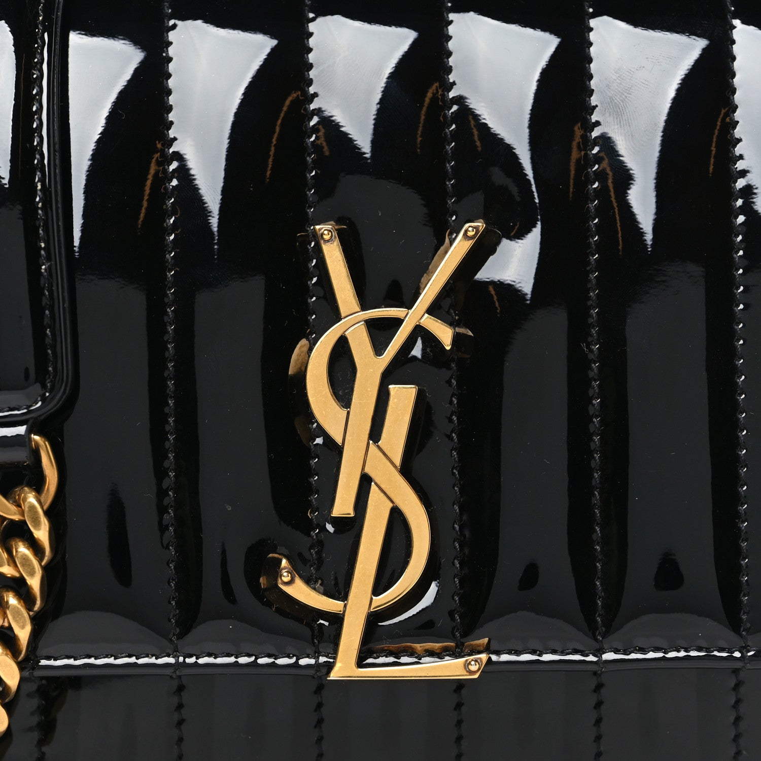 Saint Laurent Patent Calfskin Matelasse Monogram Small Vicky Chain Bag Black 8 of 10
